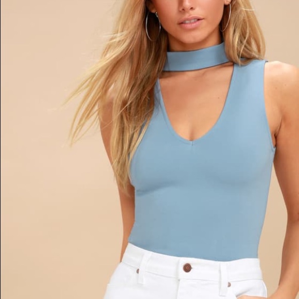 Lulu’s Powerhouse Light blue bodysuit